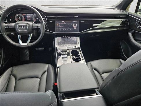 Used 2025 Audi Q7 3.0T Premium Plus w/ Premium Plus Package AWD/4WD image 17