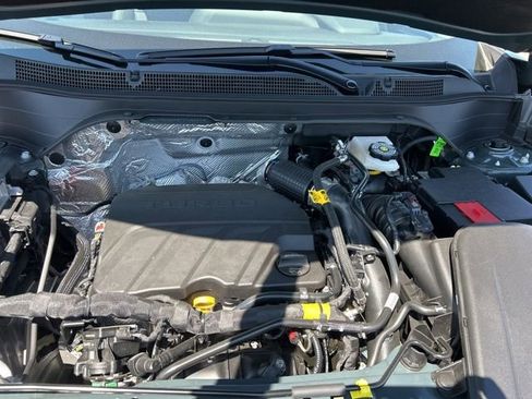 New 2026 Chevrolet Trax LT image 31