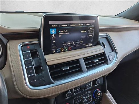 Used 2021 Chevrolet Tahoe Premier w/ Premium Package RWD image 12