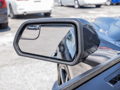 Used 2018 Ford Mustang GT image 29