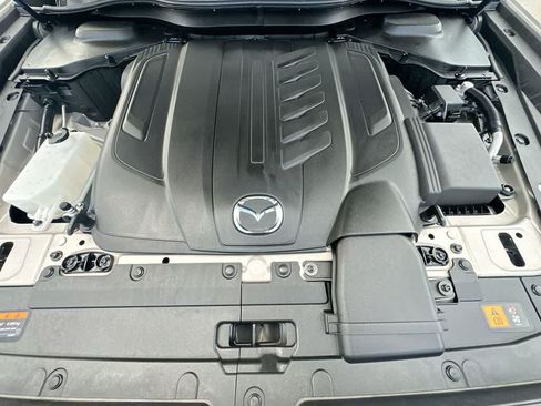 Used 2024 MAZDA CX-90 3.3 Turbo w/ Preferred Package AWD/4WD image 12