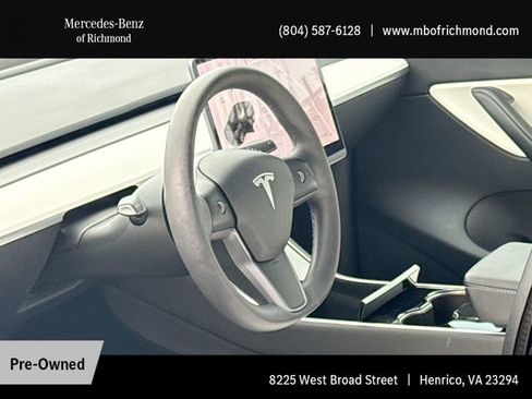 Used 2021 Tesla Model Y Long Range image 15