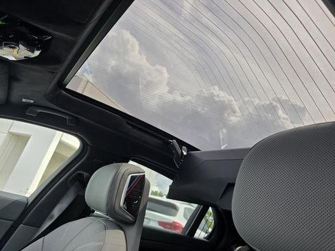 New 2025 BMW i7 xDrive60 w/ Premium Package image 20