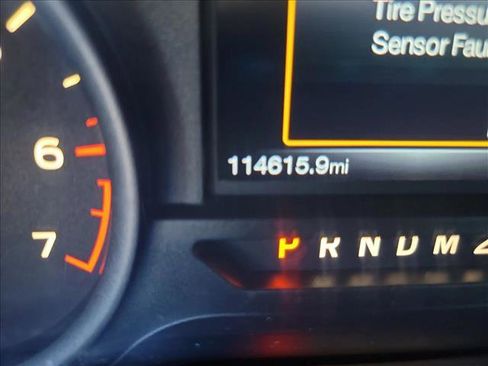 Used 2015 Ford F150 XL w/ Equipment Group 101A Mid image 20