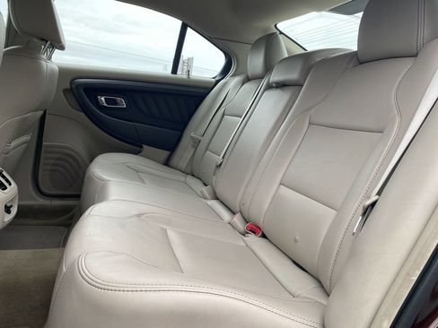 Used 2012 Ford Taurus SEL image 15