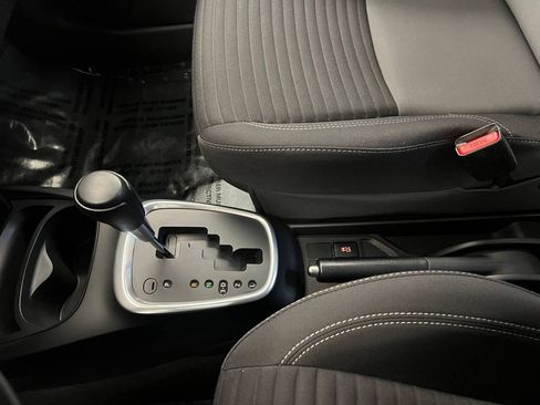 Used 2018 Toyota Yaris LE image 20