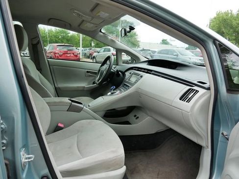 Used 2013 Toyota Prius Three FWD image 8