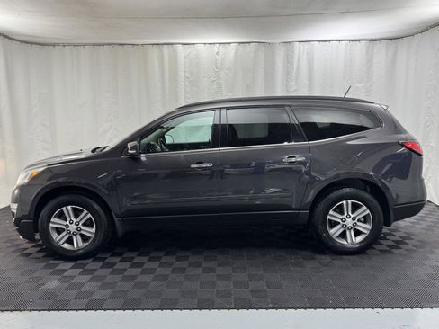 Used 2016 Chevrolet Traverse LT image 7
