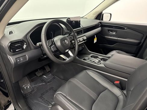 New 2025 Honda Pilot EX-L image 17
