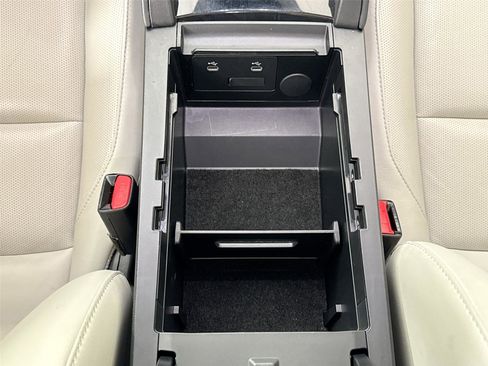 Certified 2024 MAZDA MAZDA3 2.5 Turbo Sedan w/Premium Plus image 36