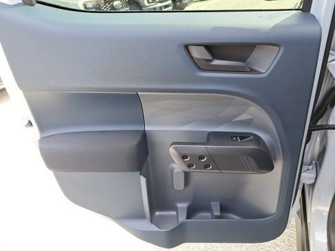 New 2025 Ford Maverick XL image 15