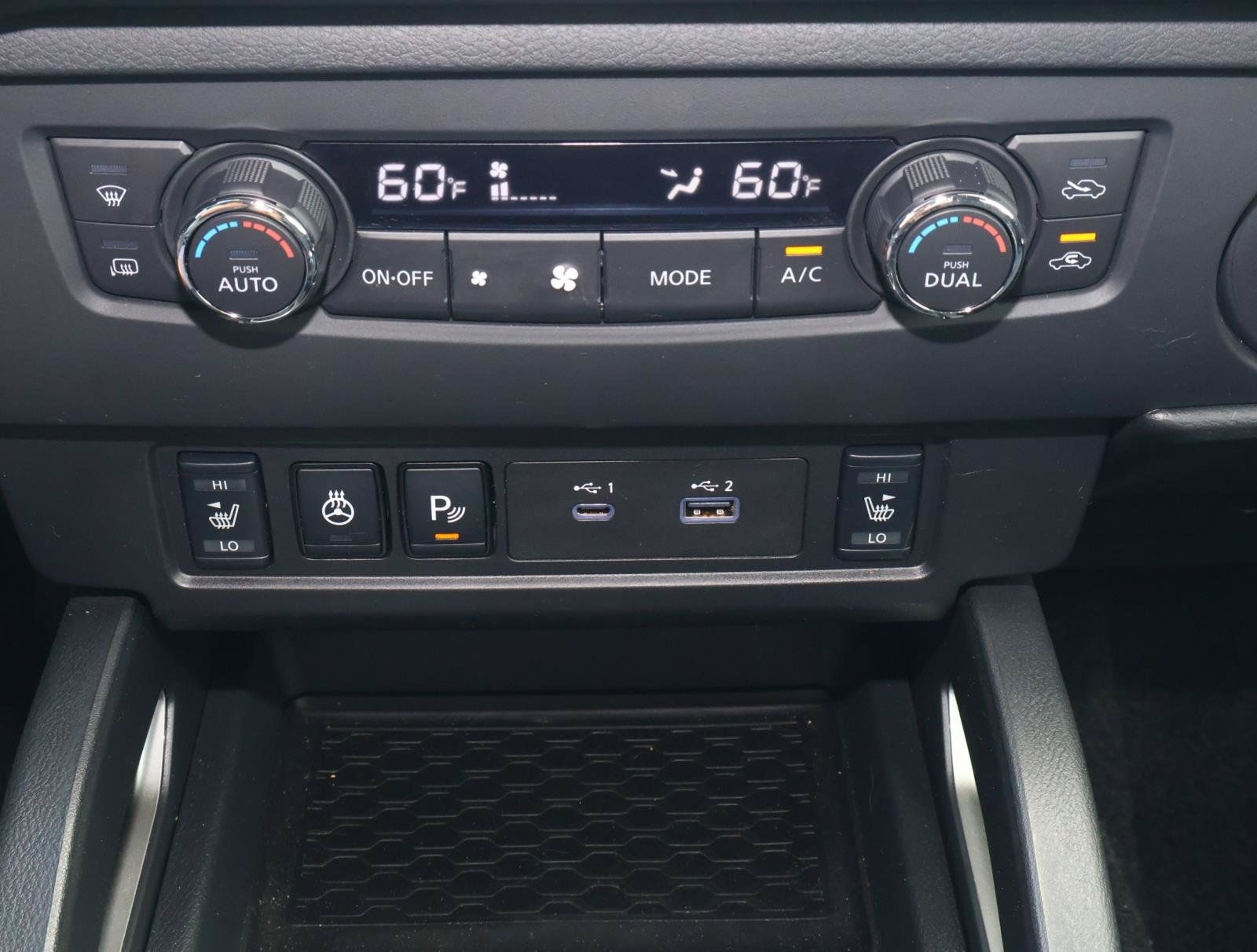 Used 2025 Nissan Frontier SV w/ SV Convenience Package RWD image 23