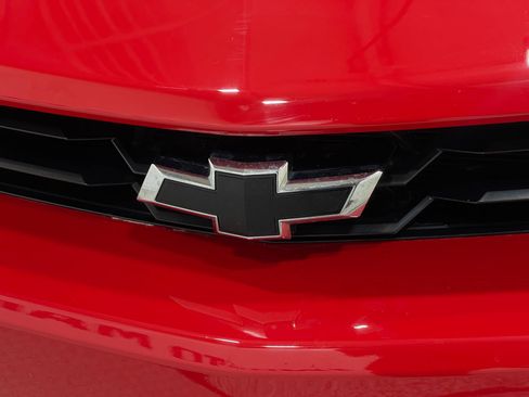 Used 2020 Chevrolet Camaro SS RWD image 36