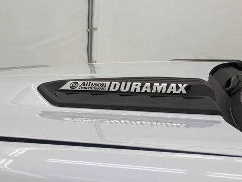 New 2026 Chevrolet Silverado 3500 High Country w/ High Country Premium Package AWD/4WD image 13