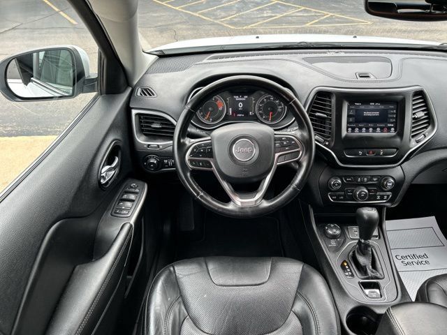 Used 2021 Jeep Cherokee Latitude Lux w/ Sun & Sound Group AWD/4WD image 26