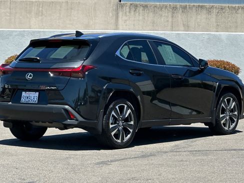 Certified 2023 Lexus UX 250h FWD w/ Accessory Package (Z1) image 2