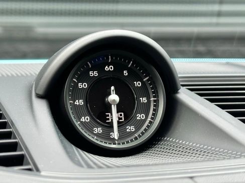 Used 2026 Porsche Panamera 4 image 29