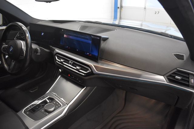 Used 2023 BMW 330e xDrive w/ M Sport Package AWD/4WD image 17