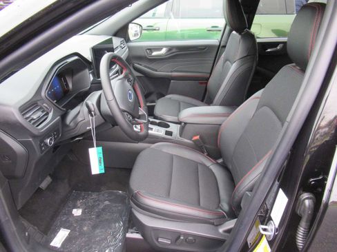 New 2025 Ford Escape ST-Line Elite w/ Tech Pack #1 image 10