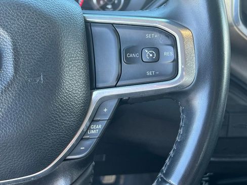 Used 2024 RAM 2500 Laramie AWD/4WD image 32
