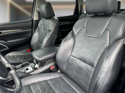 Used 2022 Kia Telluride SX w/ SX Prestige Package AWD/4WD image 13