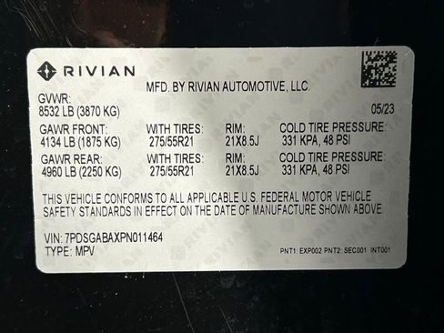 Used 2023 Rivian R1S Adventure AWD/4WD image 40