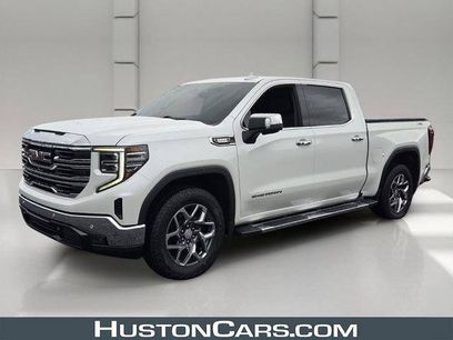 Certified 2022 GMC Sierra 1500 SLT w/ SLT Premium Plus Package