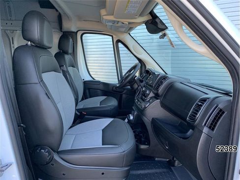 Used 2025 RAM ProMaster 2500 w/ Convenience Group image 25
