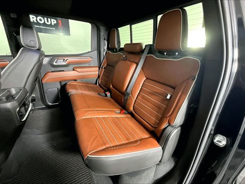 Certified 2026 GMC Sierra 1500 Denali Ultimate image 19