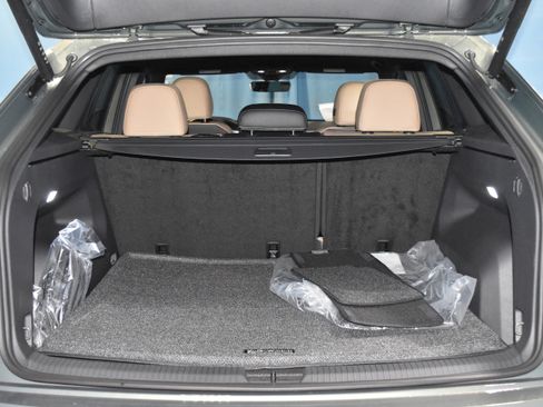 New 2026 Volkswagen Atlas Cross Sport SE image 23