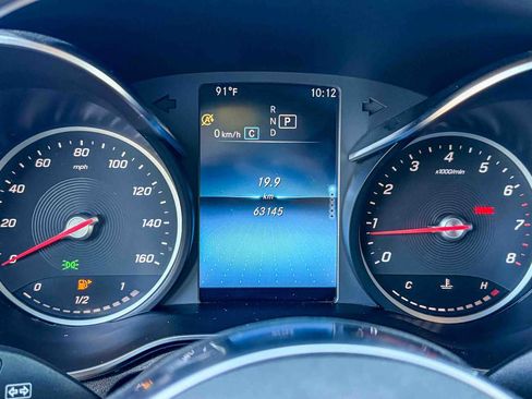 Used 2022 Mercedes-Benz GLC 300 4MATIC image 21