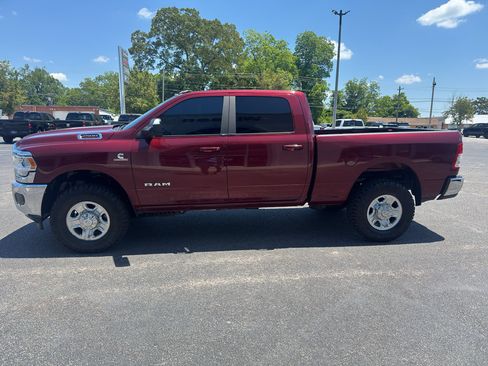 Used 2022 RAM 2500 Big Horn AWD/4WD image 18