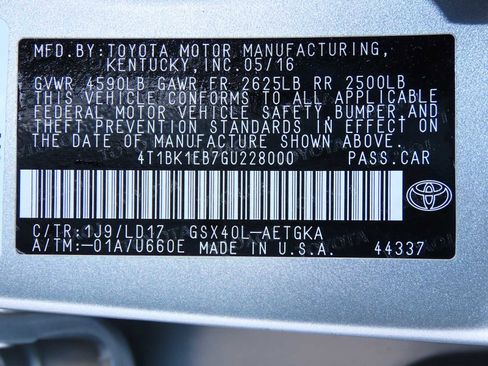 Used 2016 Toyota Avalon XLE image 35