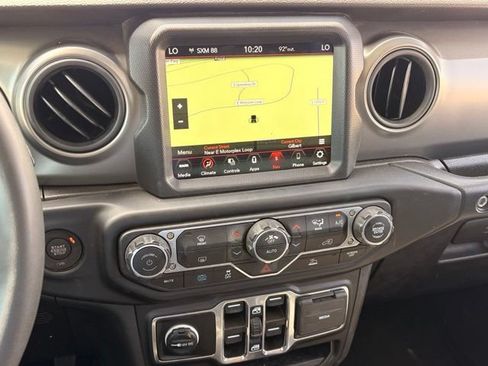 Used 2023 Jeep Wrangler Unlimited w/ 8.4" Radio Group AWD/4WD image 10