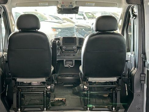 Used 2023 RAM ProMaster 2500 image 19