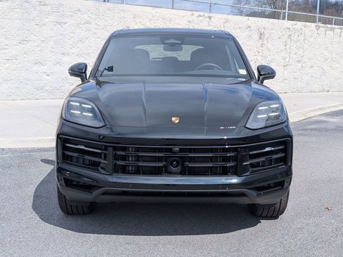 New 2026 Porsche Cayenne AWD/4WD image 9