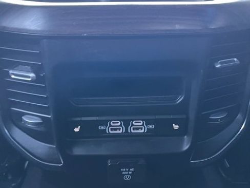 Used 2025 RAM 1500 Laramie image 22