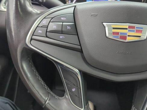 Used 2018 Cadillac XT5 Luxury AWD/4WD image 14