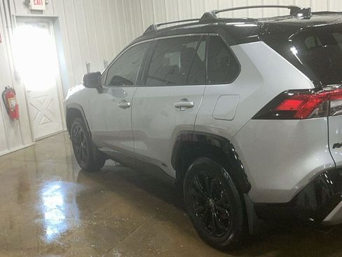 Used 2025 Toyota RAV4 XSE w/ Advanced Technology Package image 5