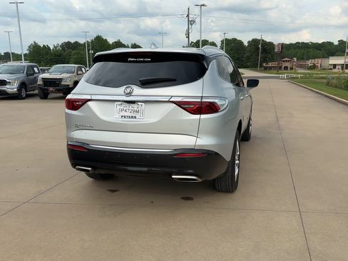 Used 2022 Buick Enclave Premium image 7