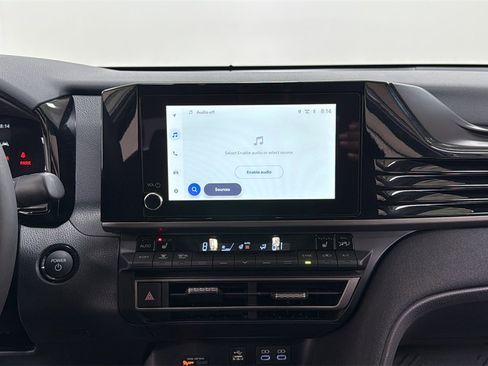 Certified 2025 Toyota Camry LE w/ Convenience Package image 10