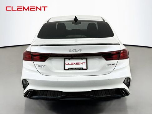 Used 2023 Kia Forte GT-Line w/ GT-Line Technology Package FWD image 8