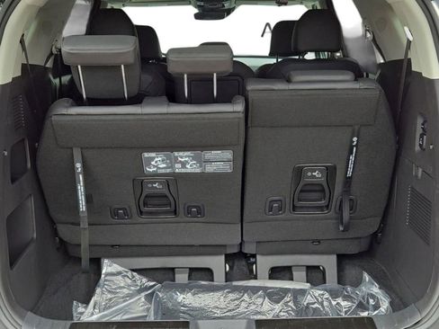 New 2026 Kia Carnival SX Prestige image 14