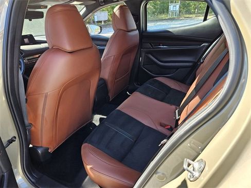 Used 2024 MAZDA MAZDA3 s image 10