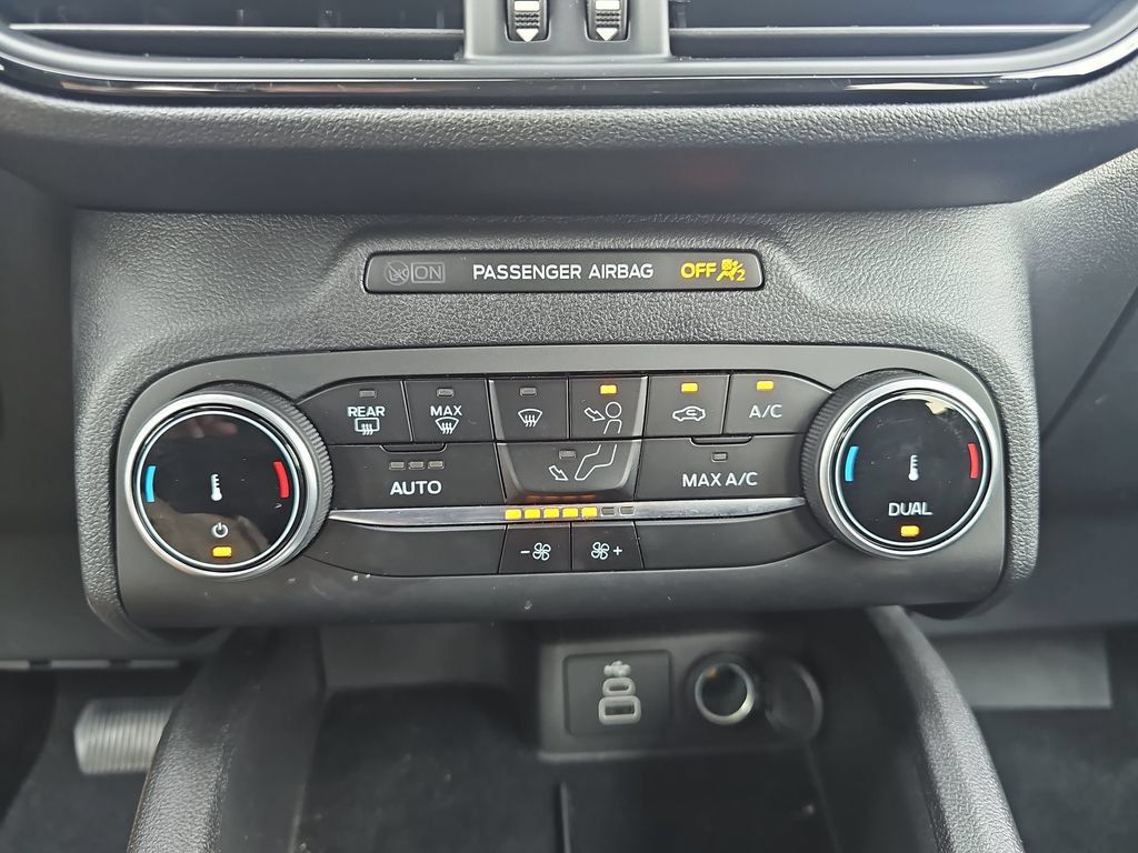 Used 2026 Ford Escape ST-Line AWD/4WD image 22
