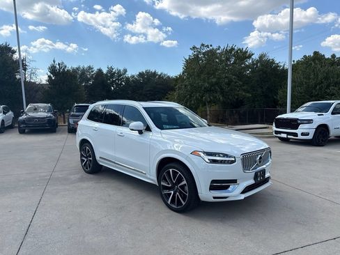 Used 2022 Volvo XC90 T8 Inscription Expression AWD/4WD image 3