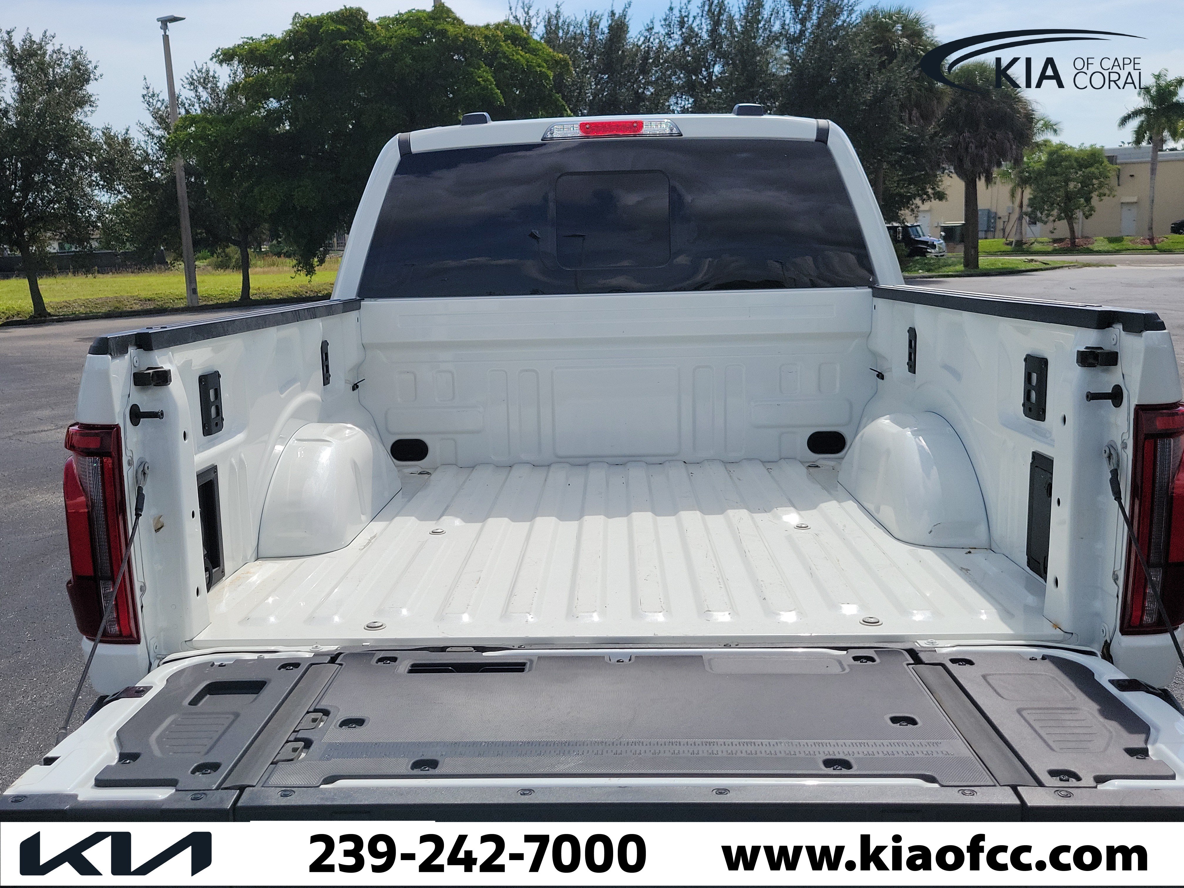 Used 2026 Ford F150 King Ranch w/ Equipment Group 601A High AWD/4WD image 11