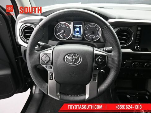 Used 2023 Toyota Tacoma Trail Edition w/ Trail Edition image 21