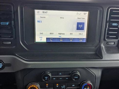 Used 2022 Ford Bronco Black Diamond image 14