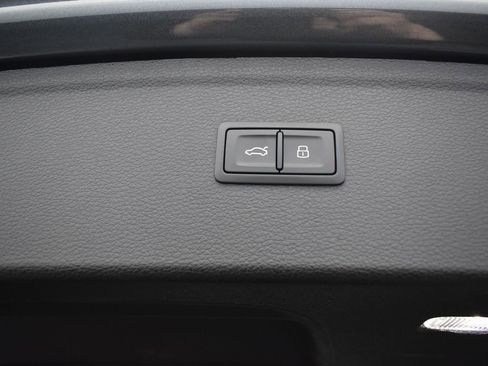 Used 2024 Audi Q5 2.0T Premium Plus image 37